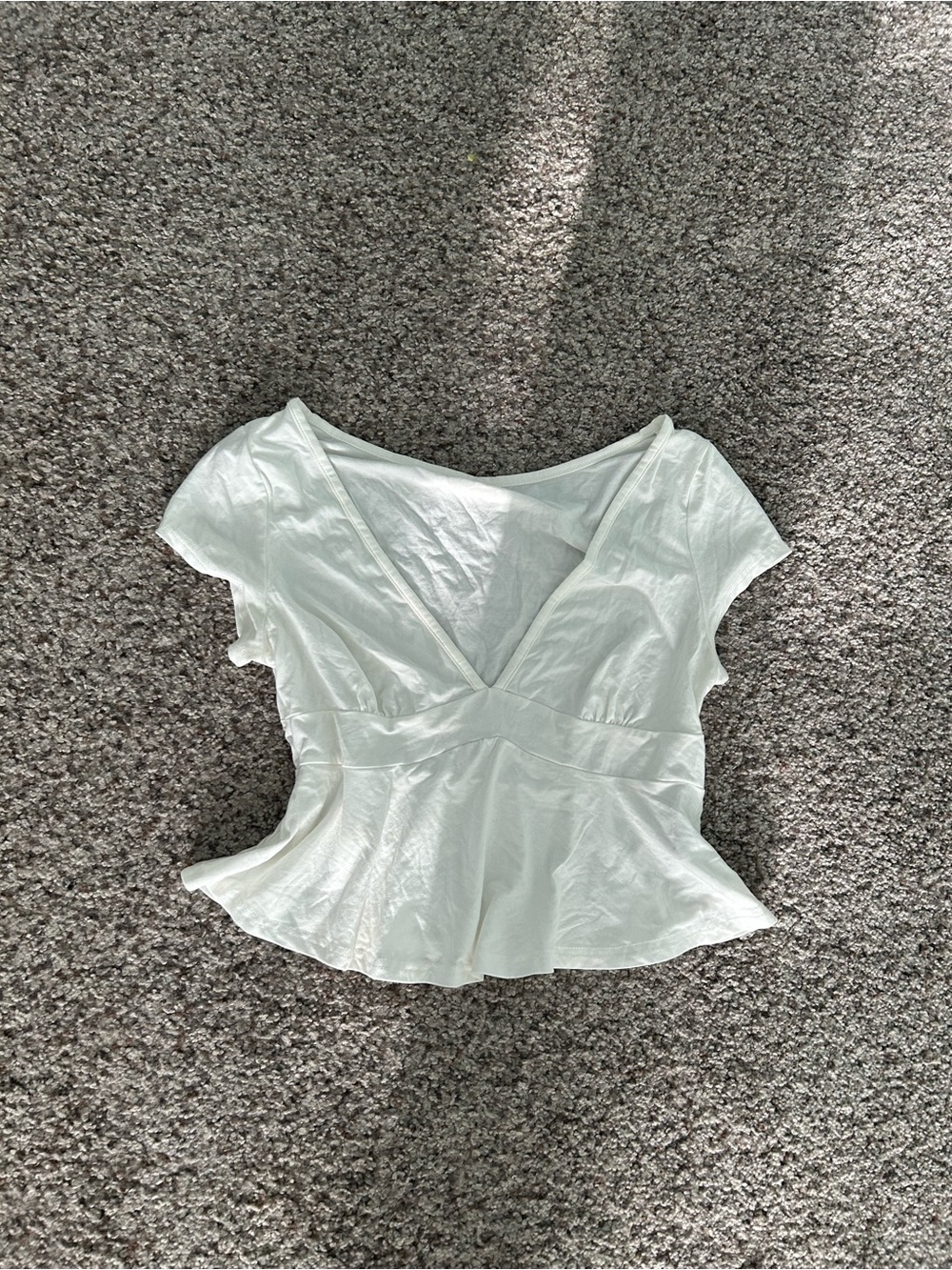 V-Neck BABYDOLL Women's Top in WHITE